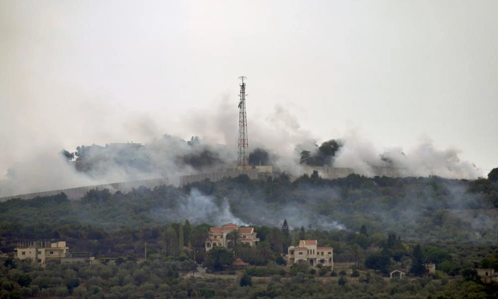 Με οβίδα πυροβολικού επλήγη το αρχηγείο της Unifil στον Λίβανο - Τουλάχιστον 3.445 οι νεκροί